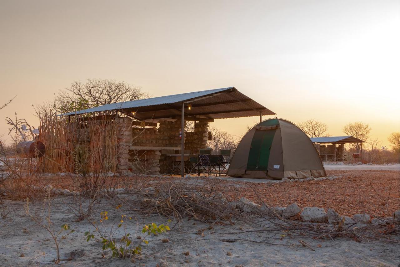 Etosha Trading Post Campsite 奥考奎约 外观 照片